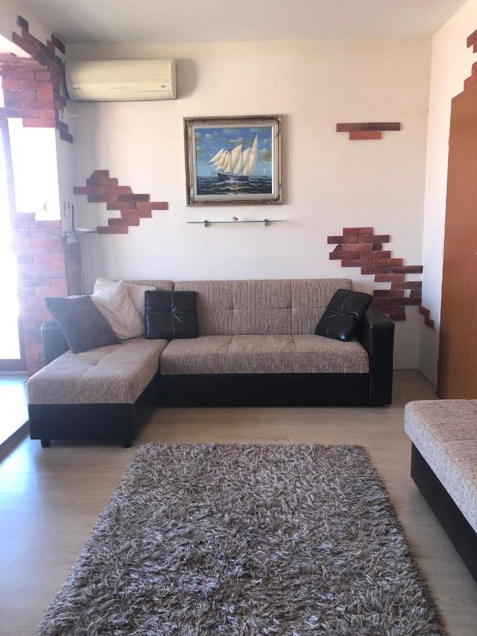Dunav Apt.4 라브다 외부 사진